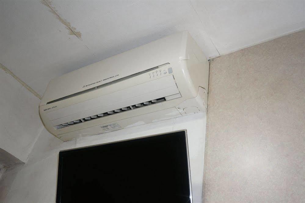 Lucky Comfort Inn Kaulung Kültér fotó